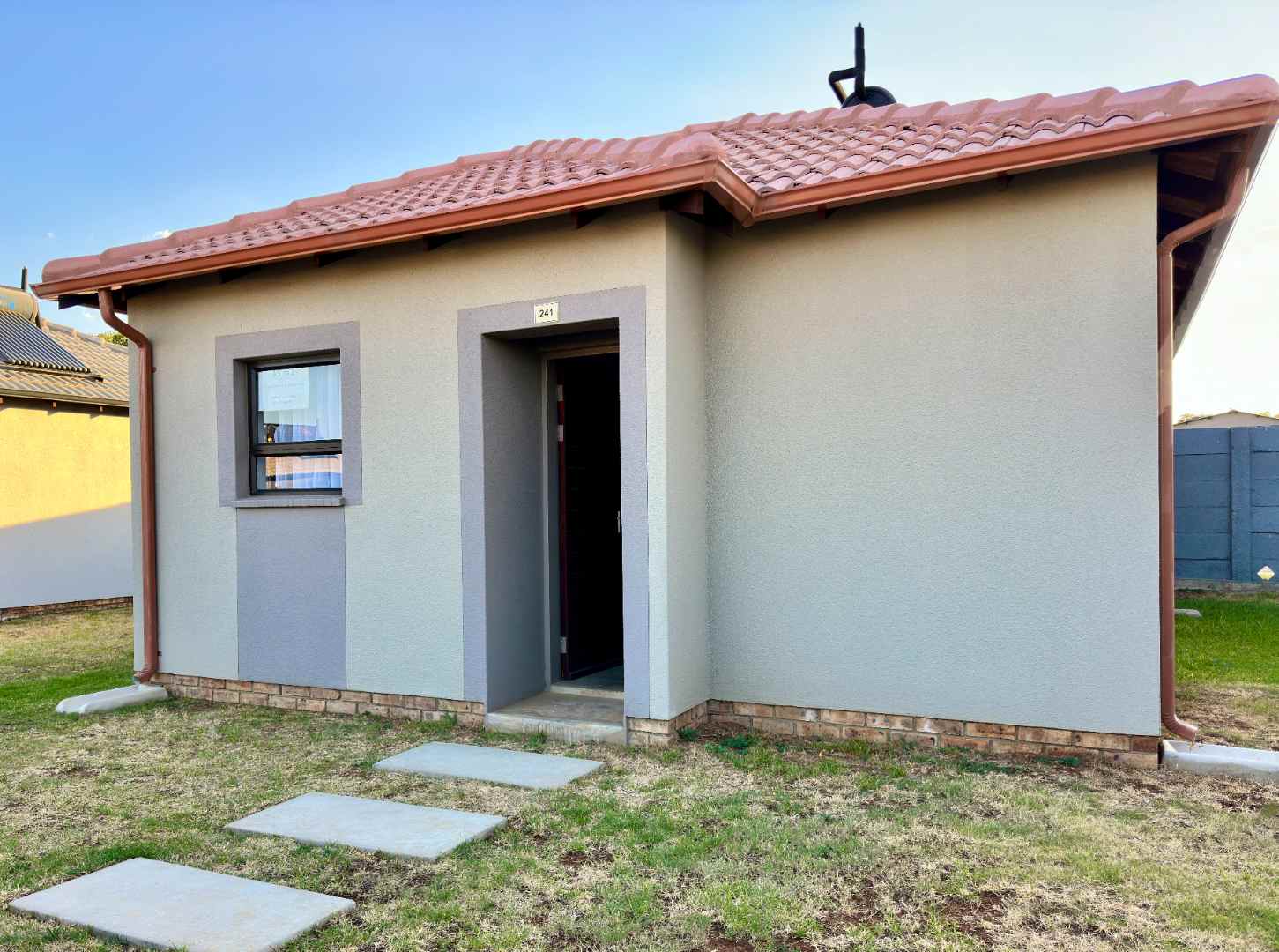 2 Bedroom Property for Sale in Tanganani Gauteng