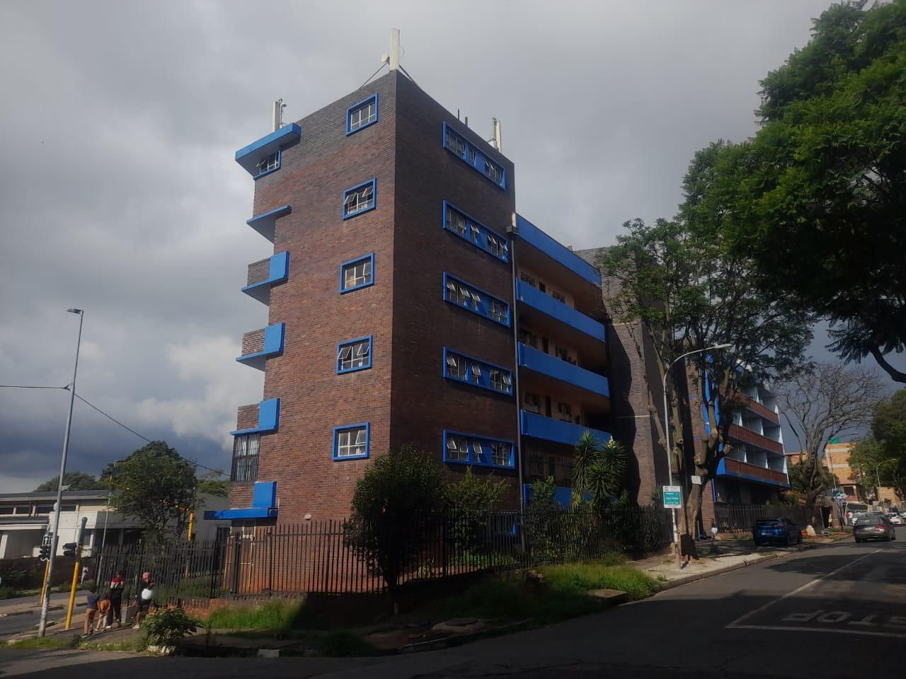 1 Bedroom Property for Sale in Yeoville Gauteng