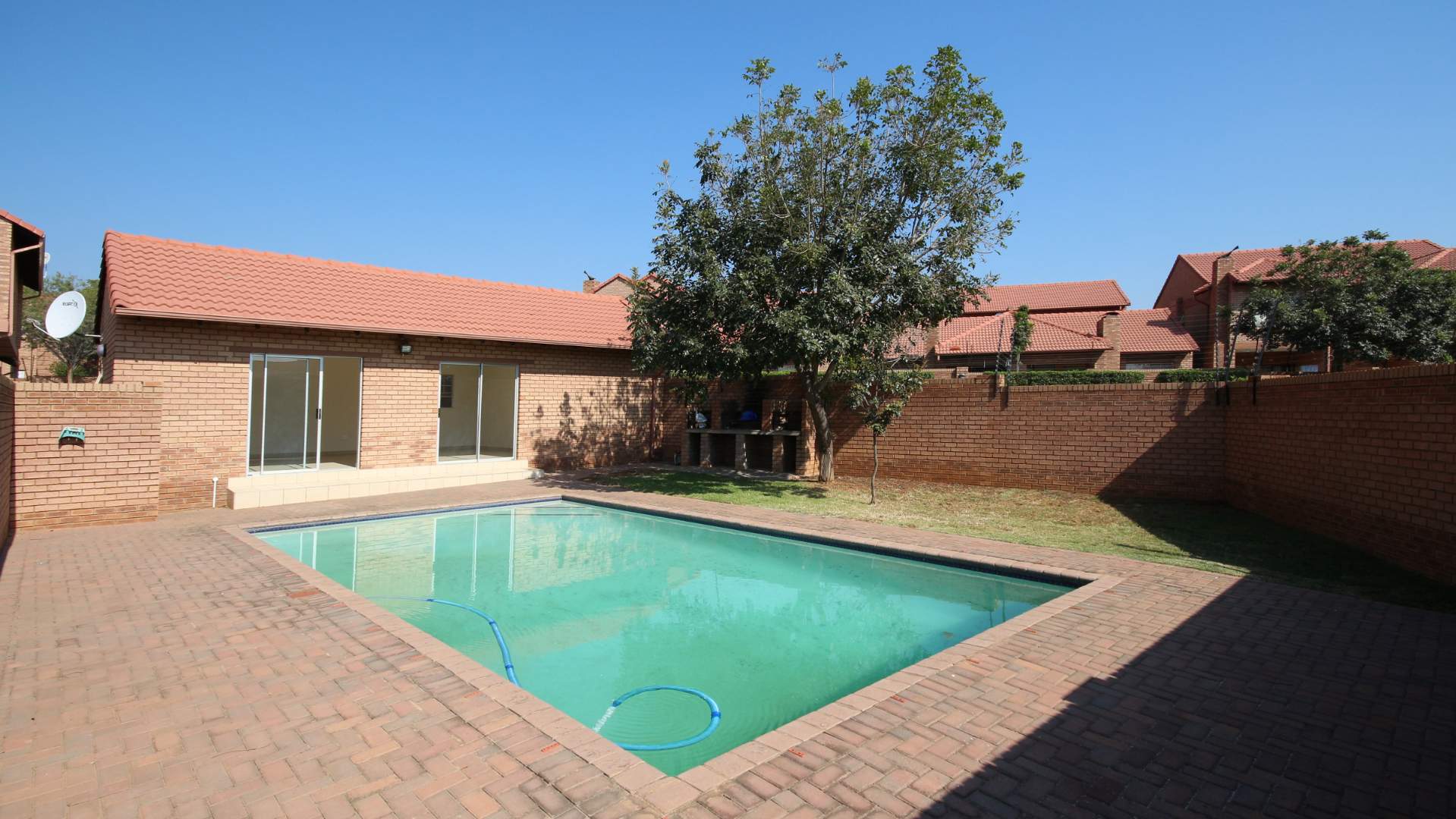 To Let 2 Bedroom Property for Rent in Hazeldean Gauteng