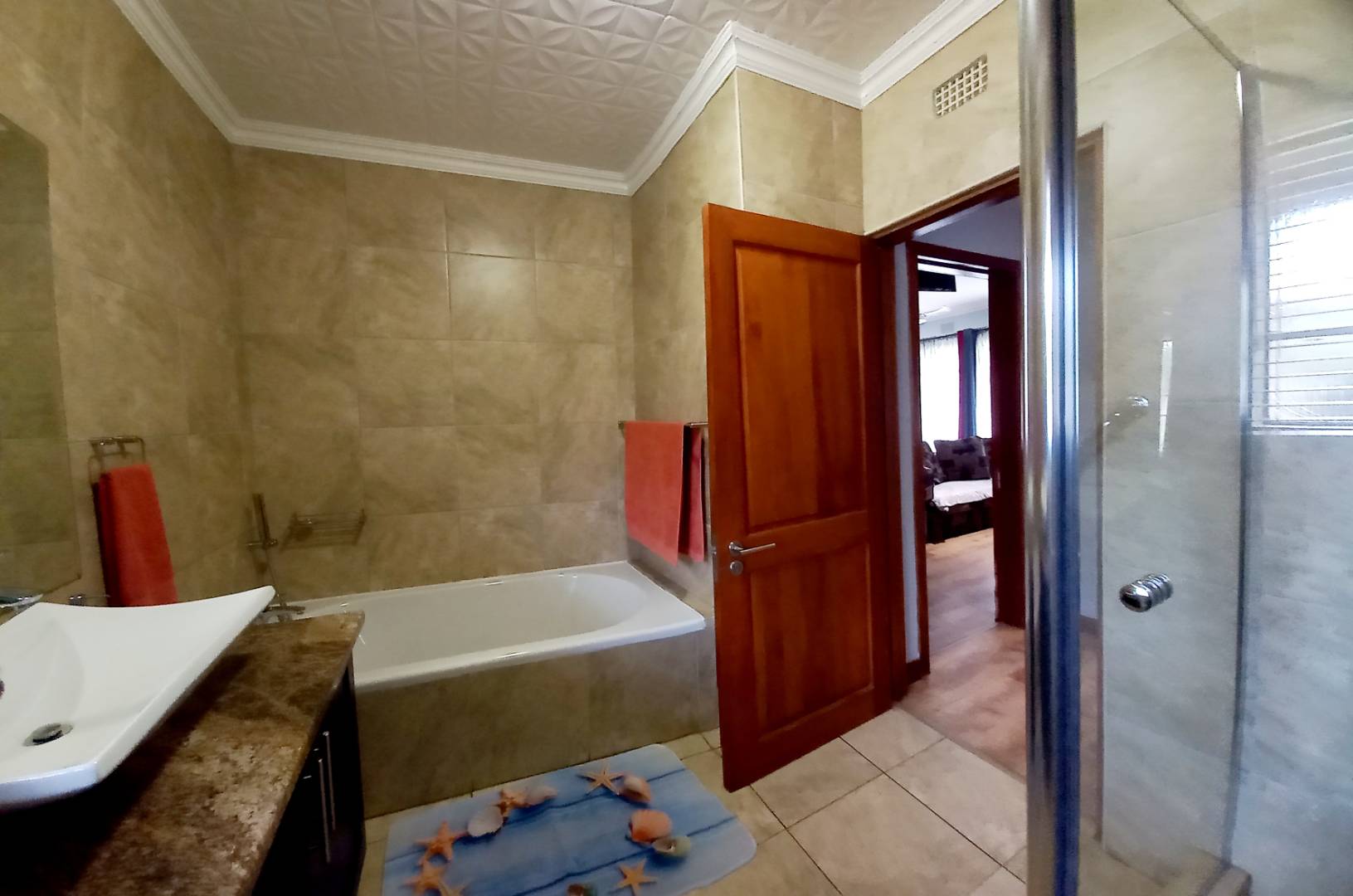 4 Bedroom Property for Sale in Glen Marais Gauteng