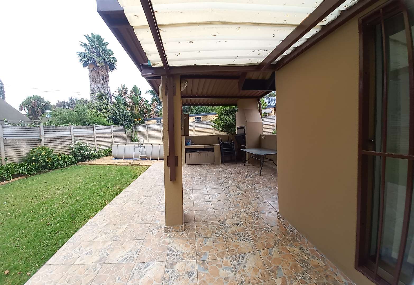 4 Bedroom Property for Sale in Glen Marais Gauteng