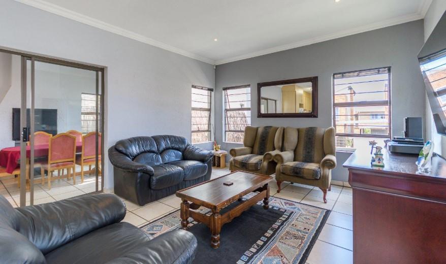 3 Bedroom Property for Sale in Meyersdal Gauteng