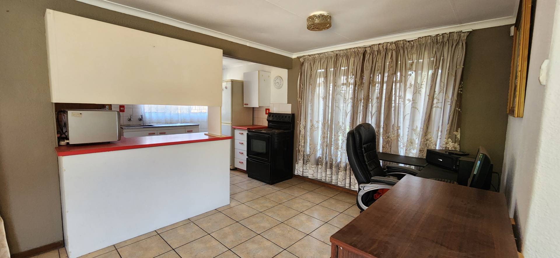 4 Bedroom Property for Sale in Brackenhurst Gauteng