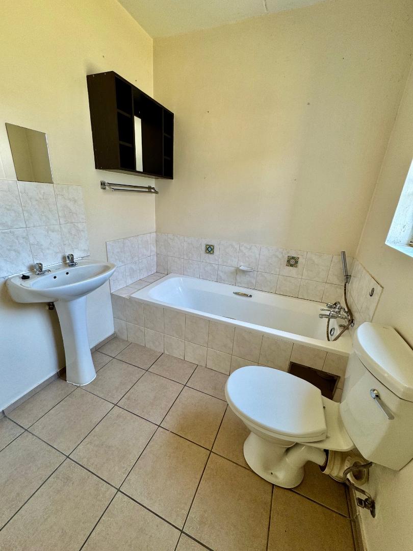 2 Bedroom Property for Sale in Rynfield Gauteng