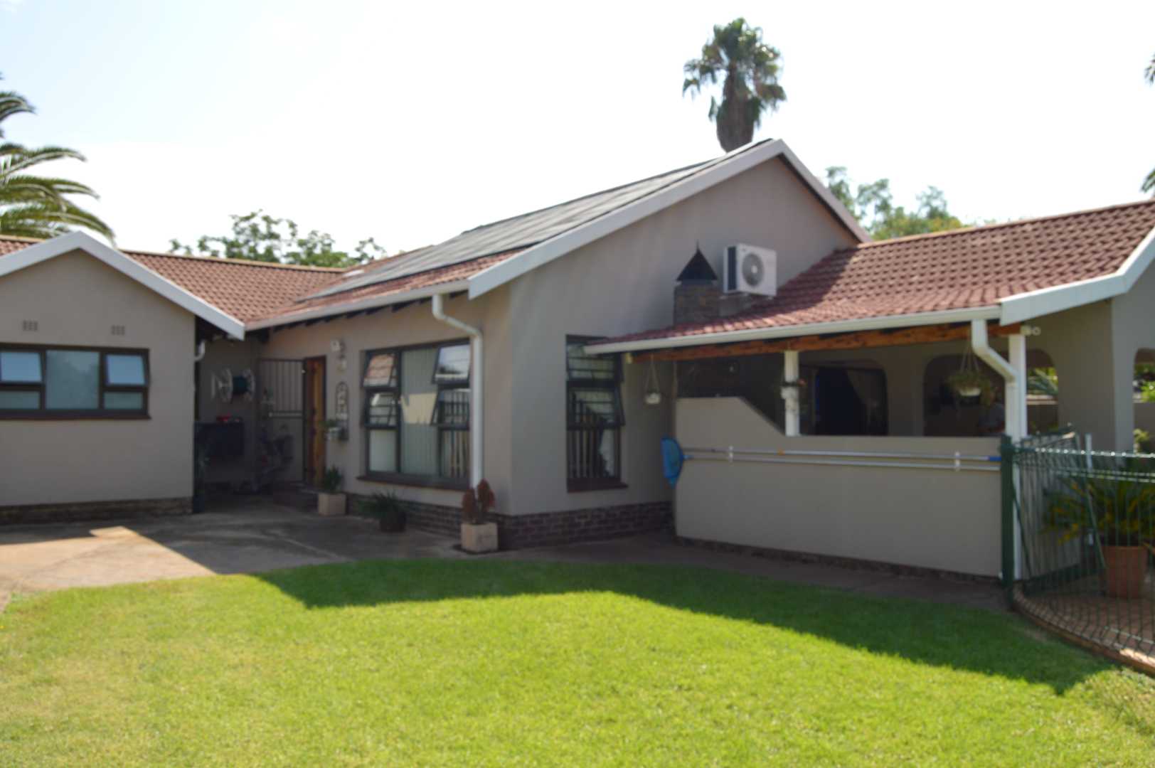 3 Bedroom Property for Sale in Brackenhurst Gauteng