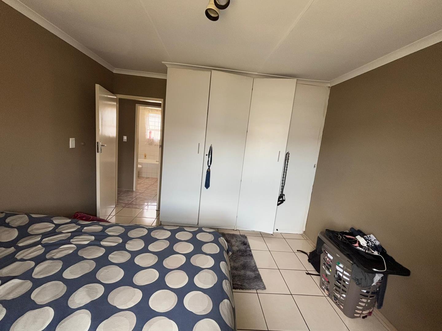 2 Bedroom Property for Sale in Ridgeway Ext 4 Gauteng