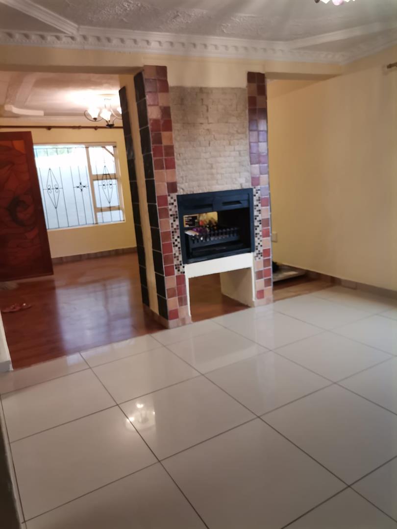 3 Bedroom Property for Sale in Olievenhoutbosch Gauteng