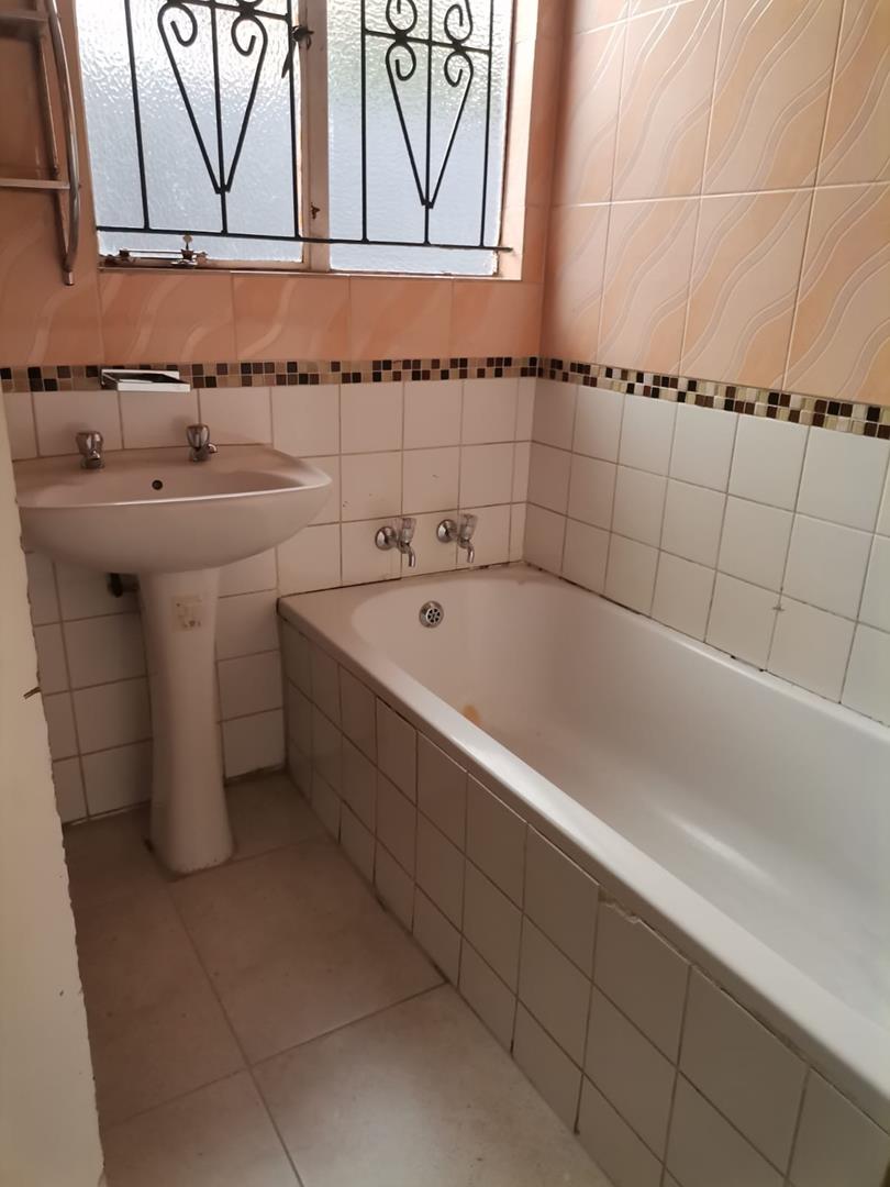 3 Bedroom Property for Sale in Olievenhoutbosch Gauteng