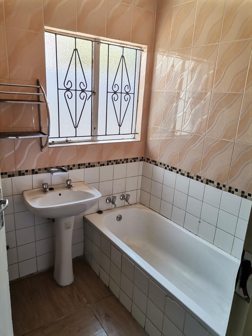 3 Bedroom Property for Sale in Olievenhoutbosch Gauteng