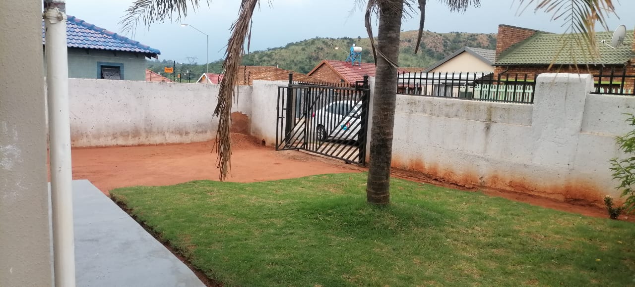 2 Bedroom Property for Sale in Mahube Valley Gauteng