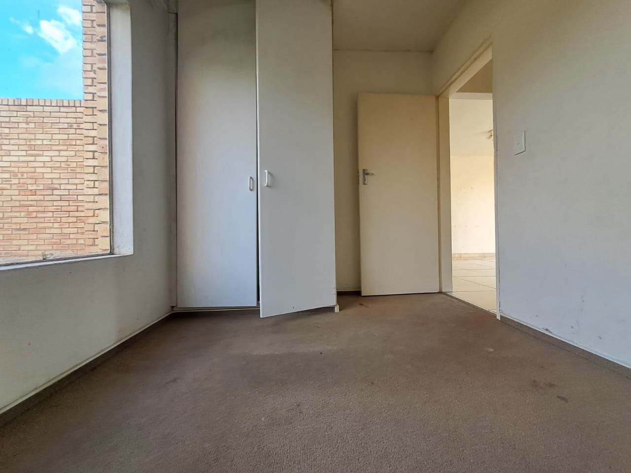 To Let 2 Bedroom Property for Rent in Heuwelsig Estate Gauteng