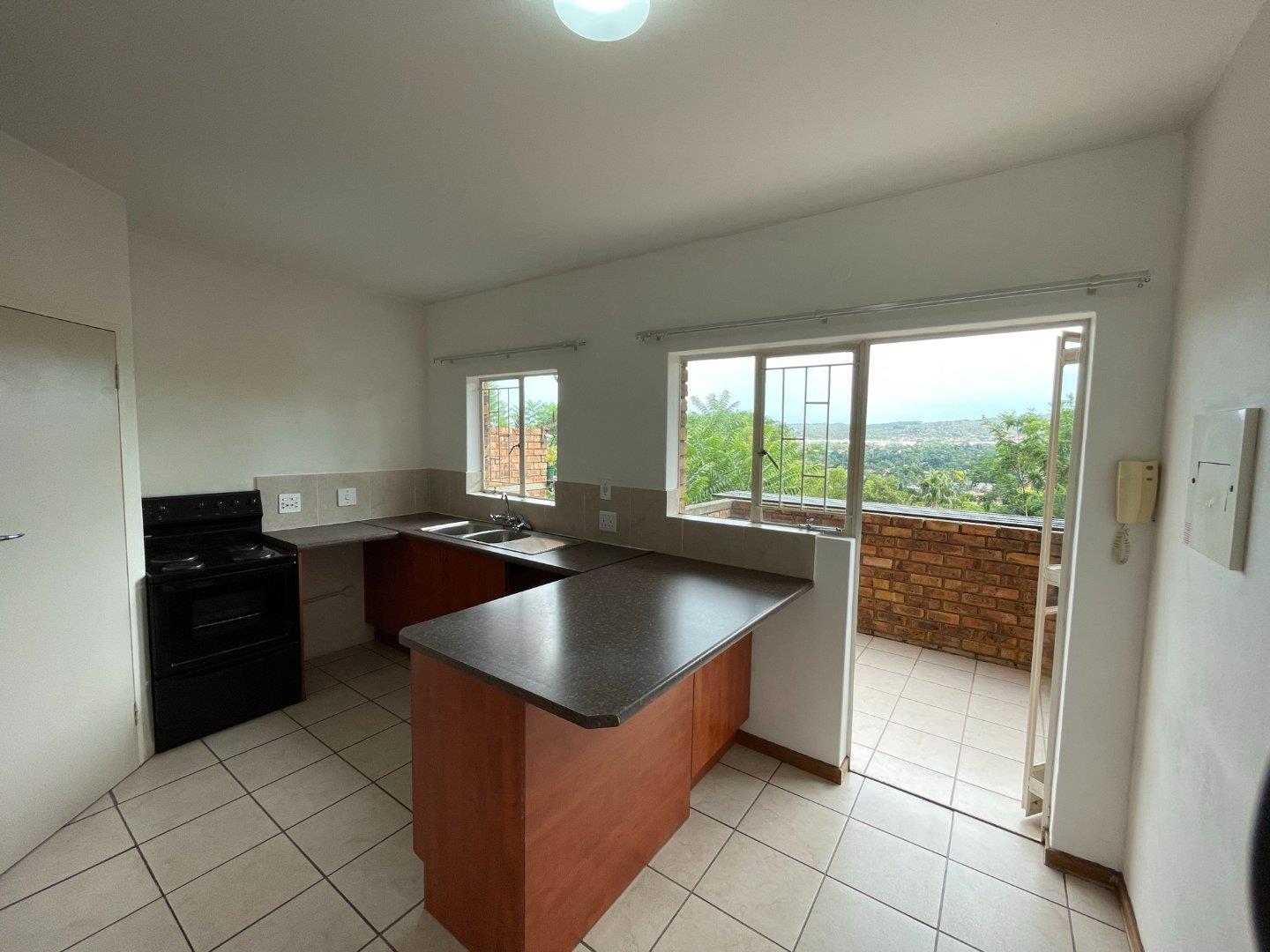 2 Bedroom Property for Sale in La Montagne Gauteng