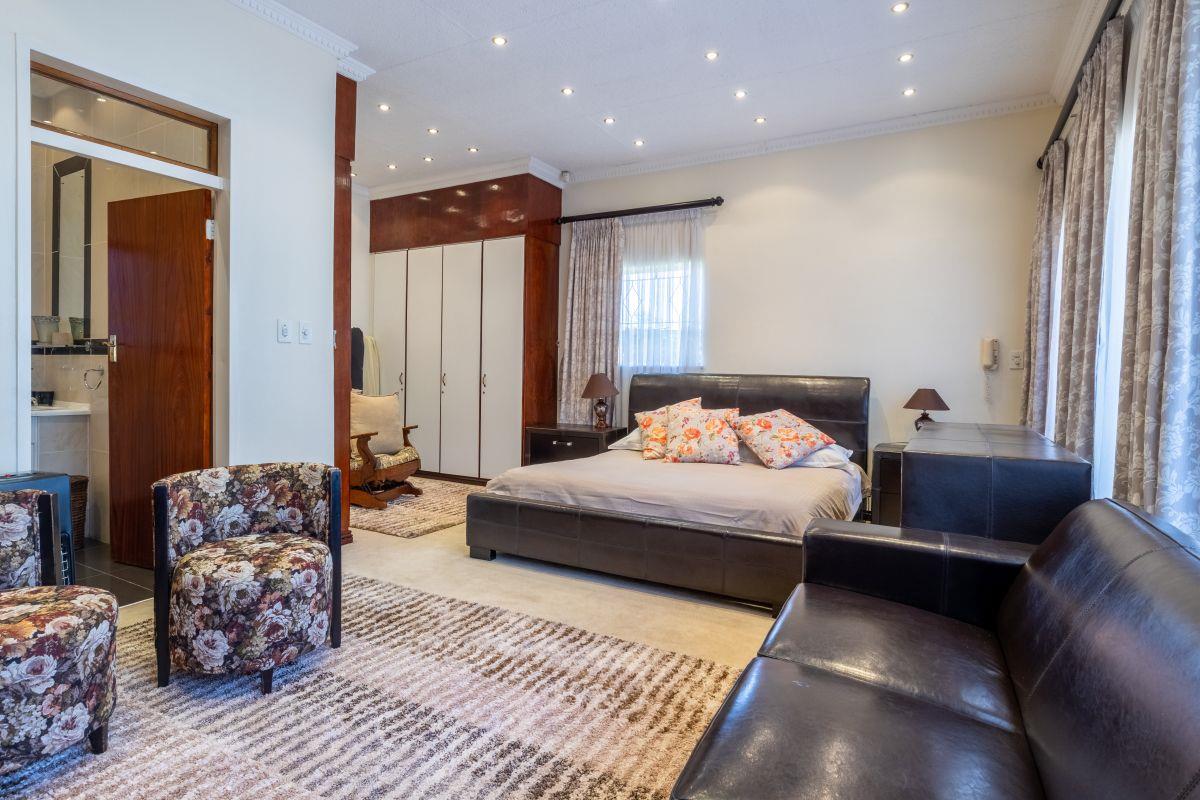 4 Bedroom Property for Sale in Bedfordview Gauteng