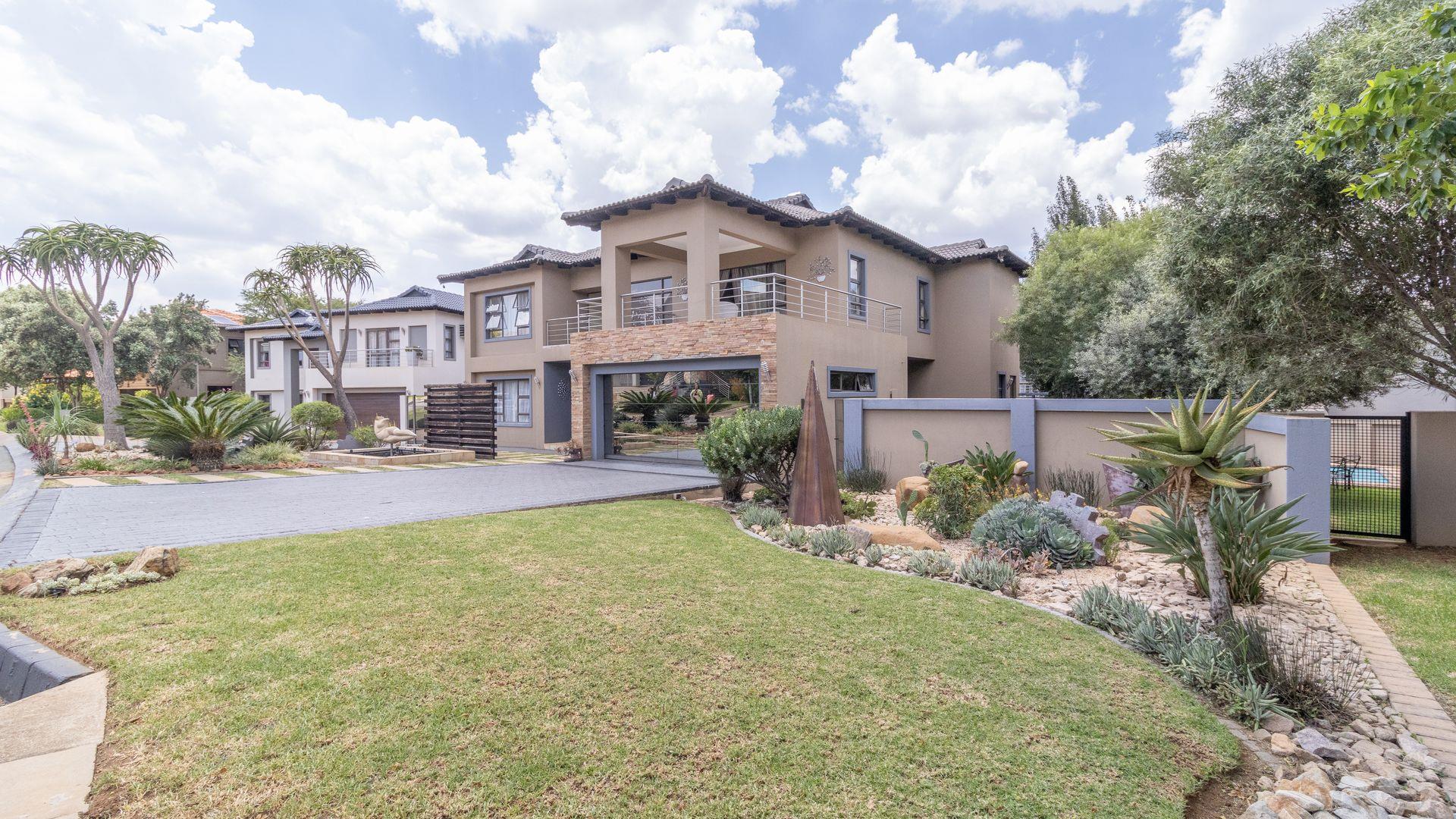 4 Bedroom Property for Sale in Aspen Hills Gauteng