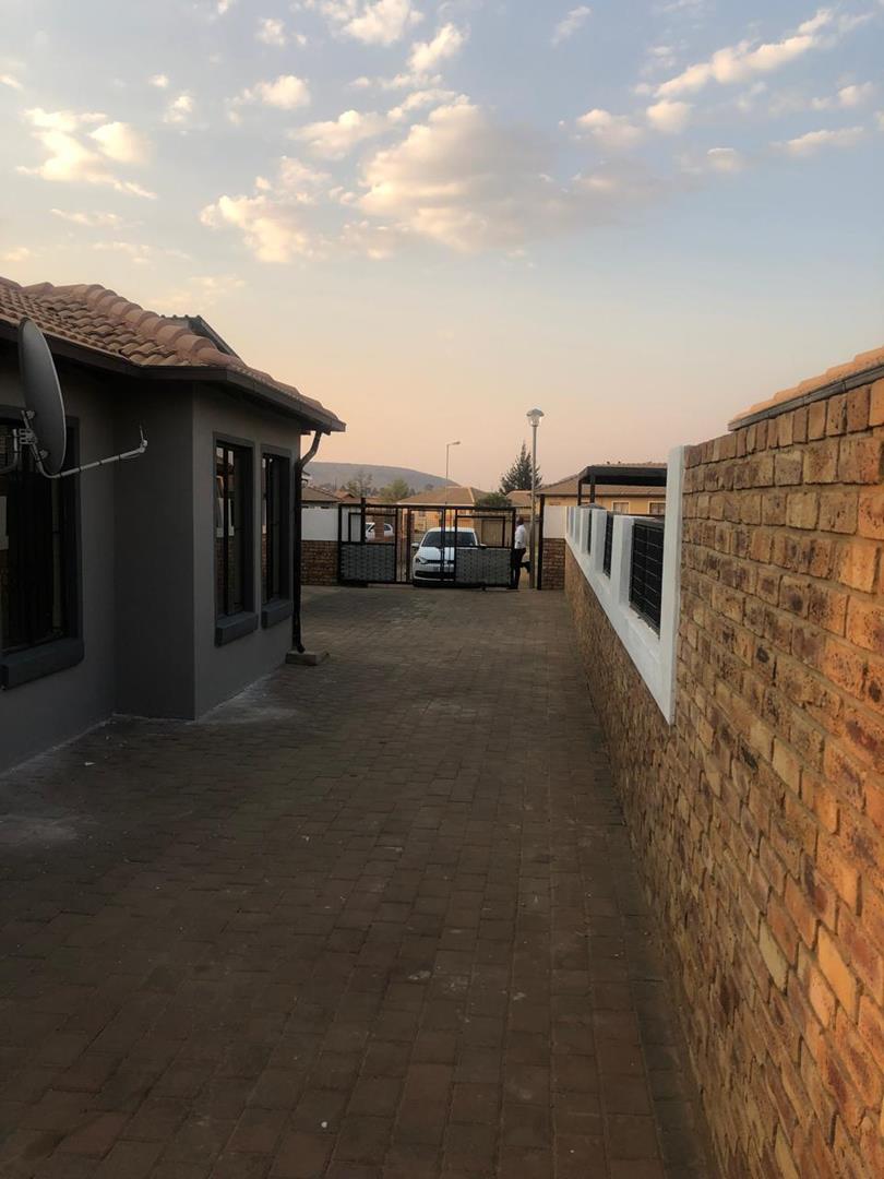 To Let 3 Bedroom Property for Rent in Nellmapius Gauteng