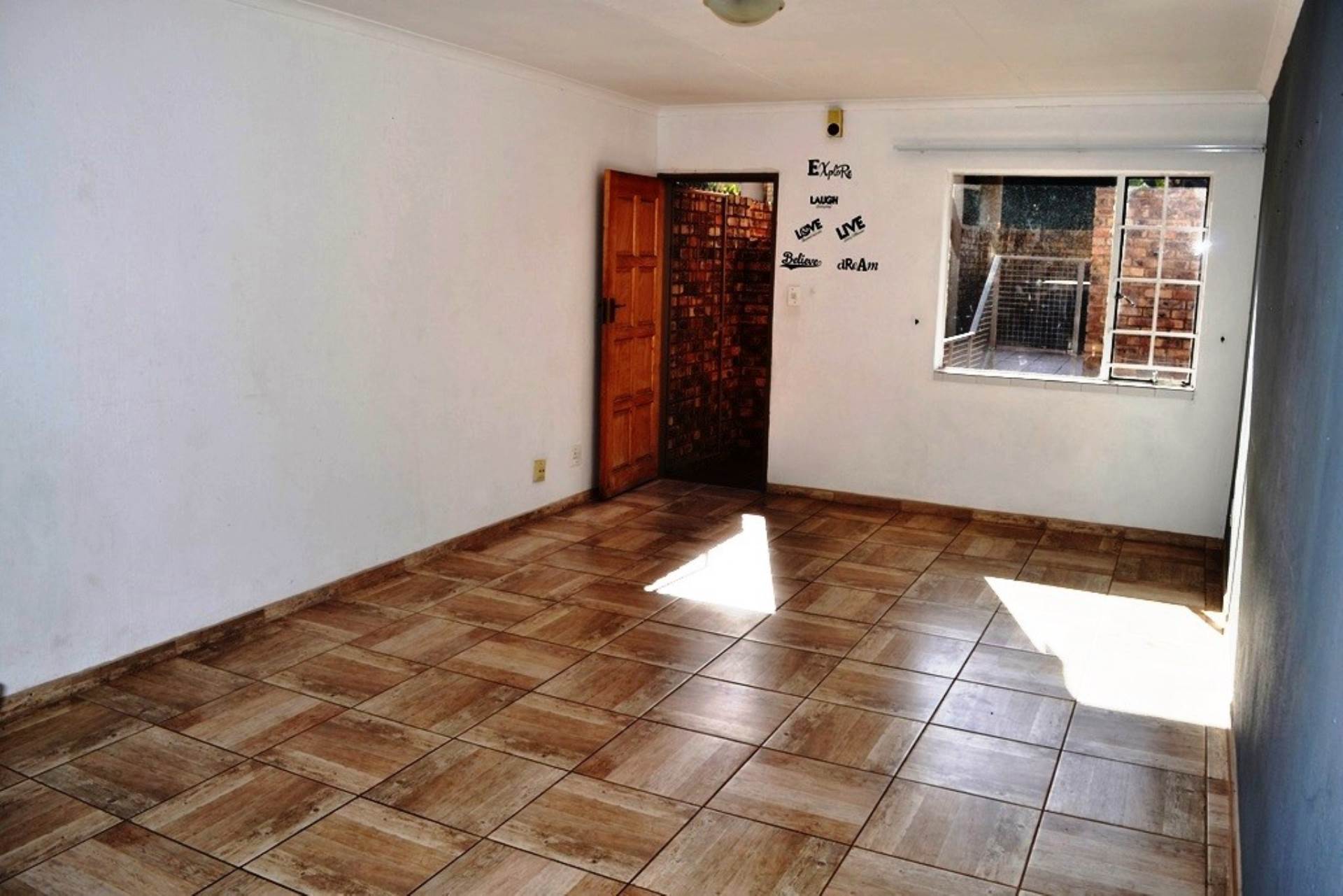 2 Bedroom Property for Sale in Rietfontein Gauteng