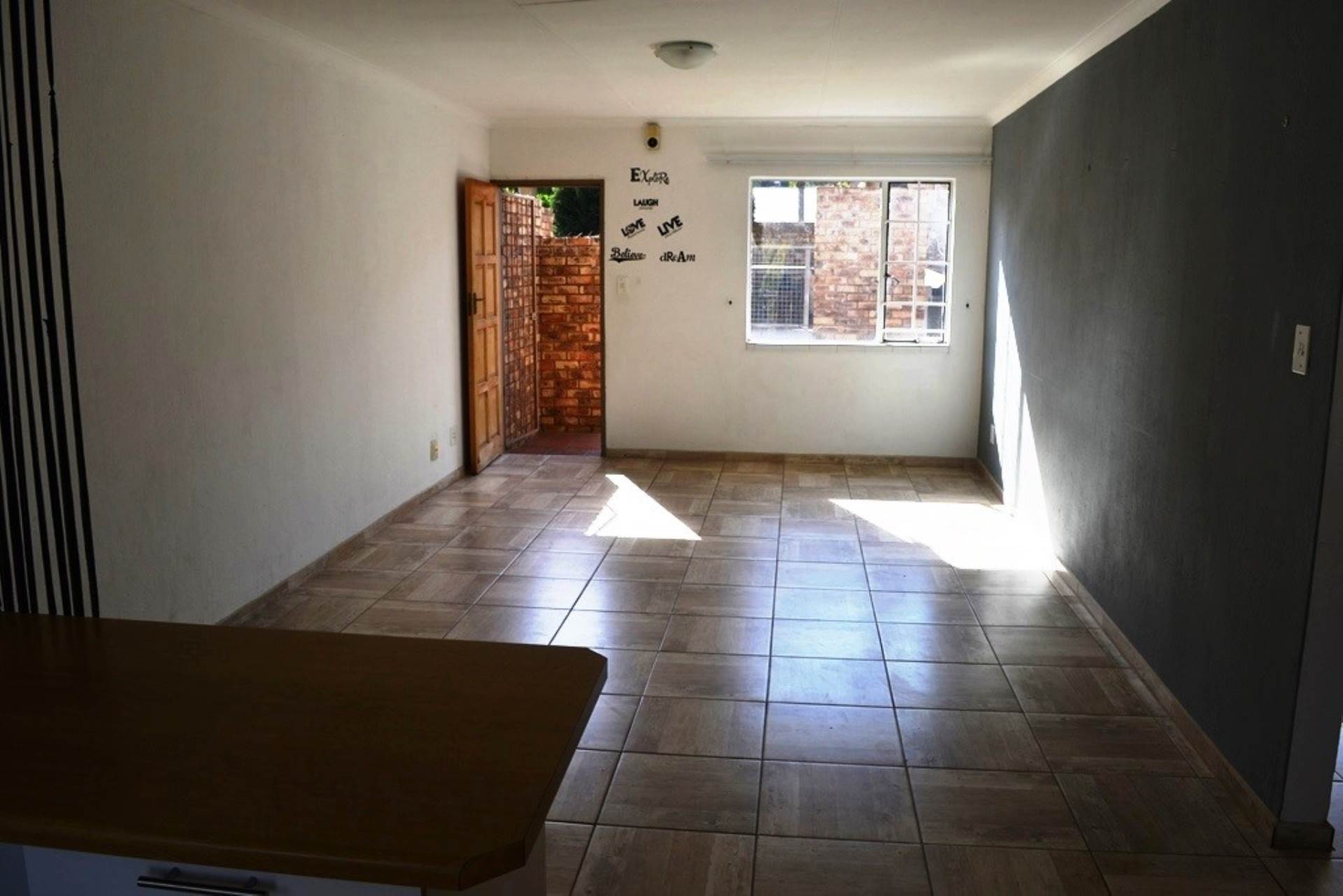 2 Bedroom Property for Sale in Rietfontein Gauteng