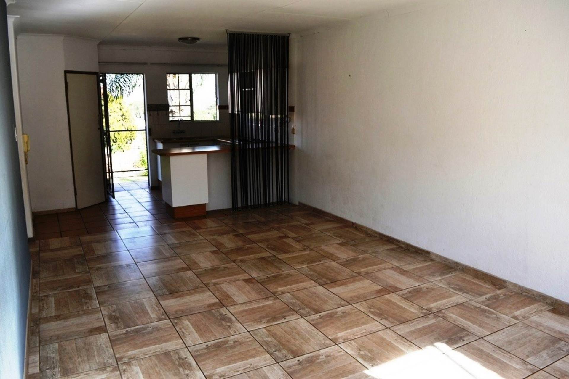 2 Bedroom Property for Sale in Rietfontein Gauteng