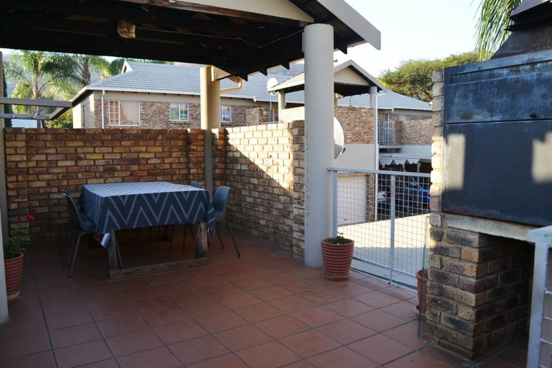 2 Bedroom Property for Sale in Rietfontein Gauteng