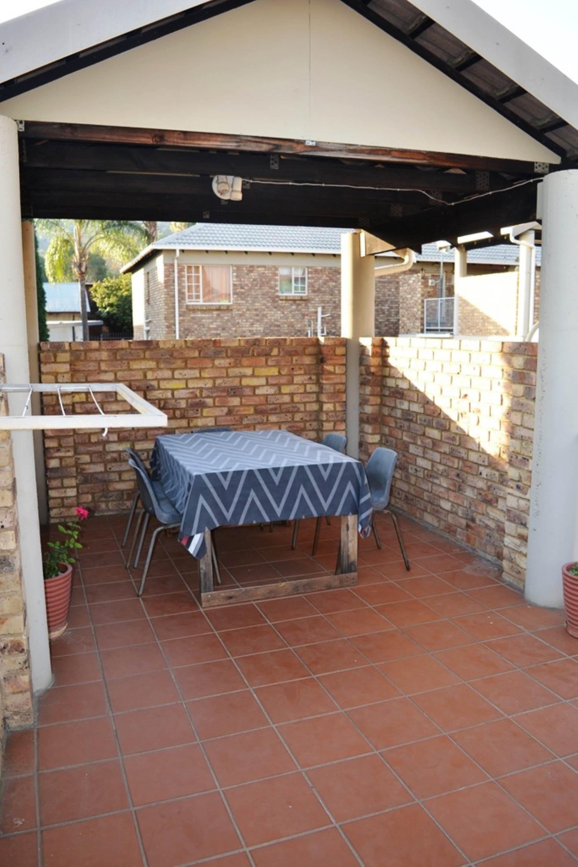 2 Bedroom Property for Sale in Rietfontein Gauteng