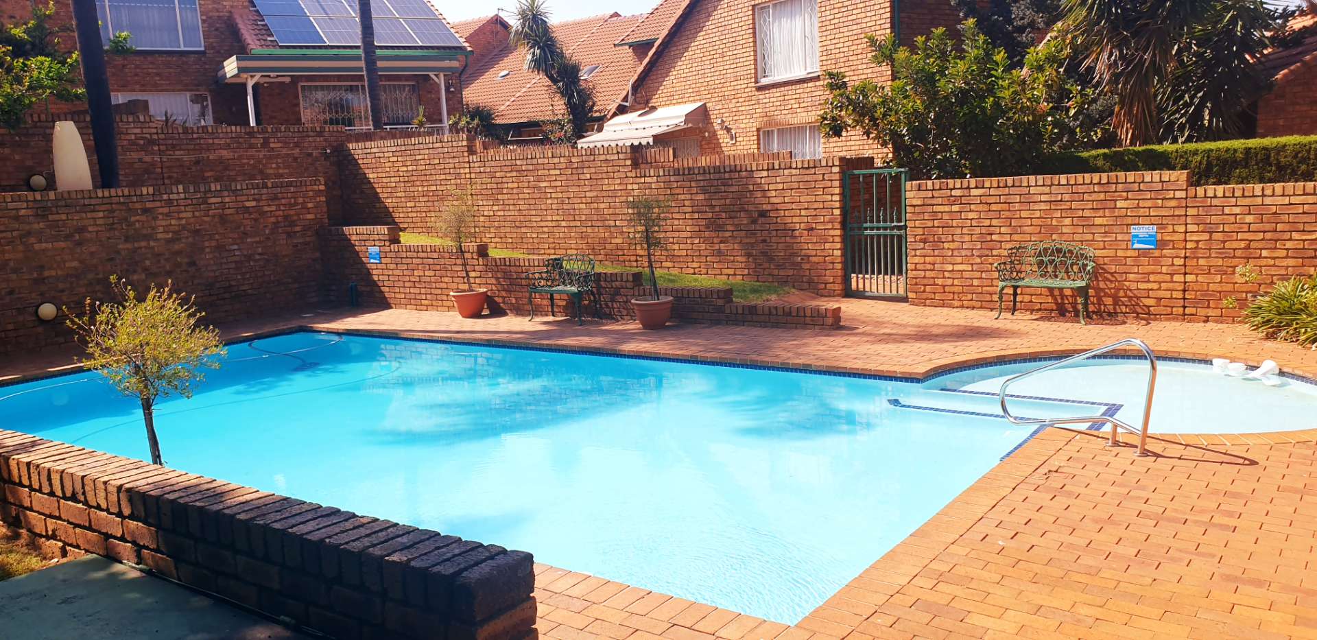 3 Bedroom Property for Sale in Bassonia Gauteng