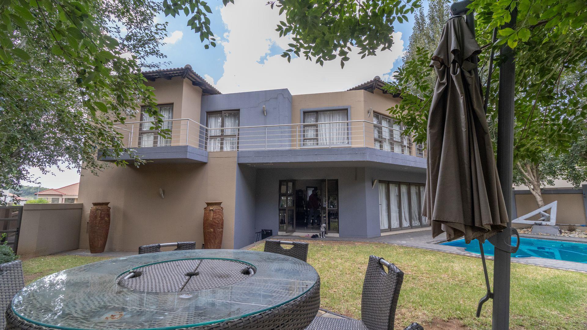 7 Bedroom Property for Sale in Aspen Hills Gauteng