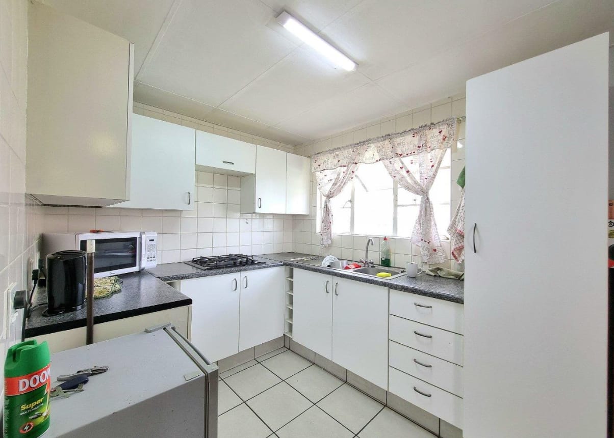 3 Bedroom Property for Sale in Brackenhurst Gauteng