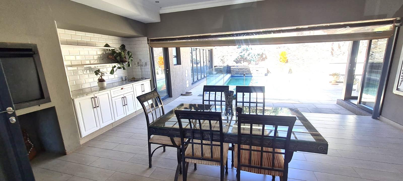 5 Bedroom Property for Sale in Eye of Africa Gauteng