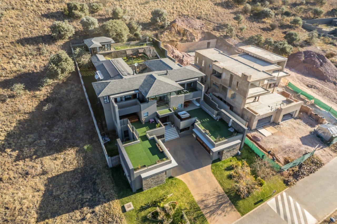 5 Bedroom Property for Sale in Eye of Africa Gauteng