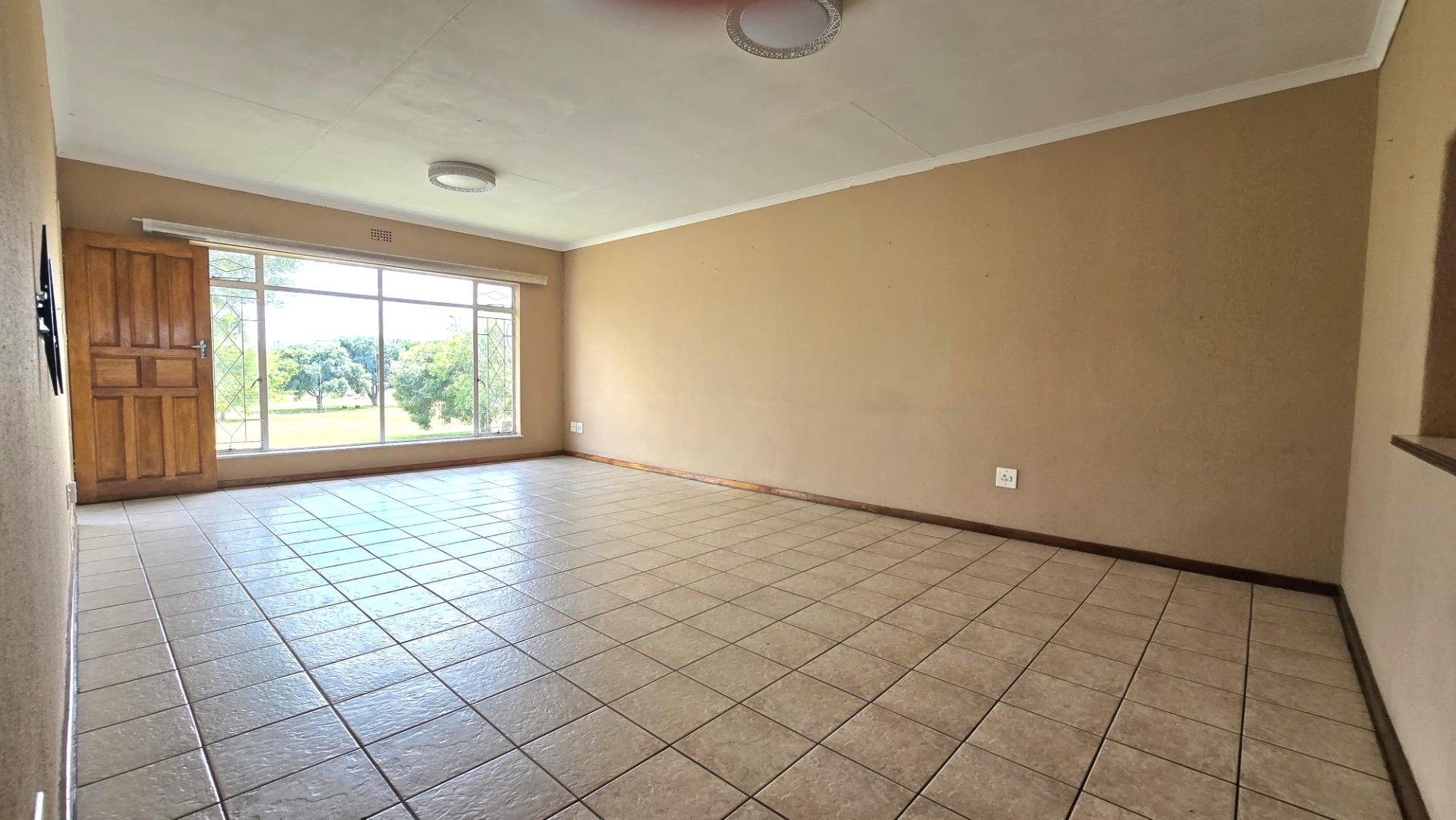 3 Bedroom Property for Sale in New Redruth Gauteng