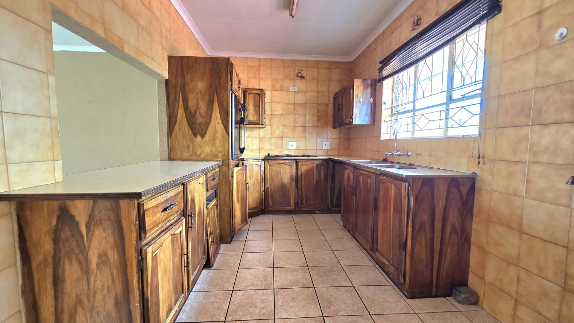 3 Bedroom Property for Sale in New Redruth Gauteng