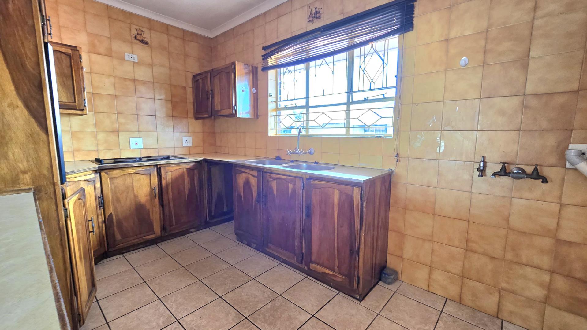 3 Bedroom Property for Sale in New Redruth Gauteng