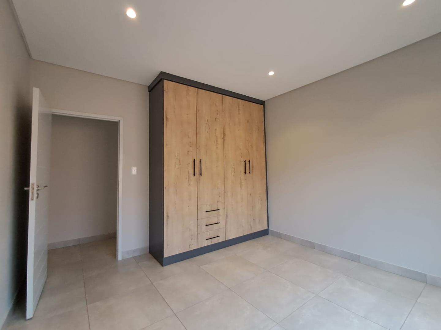 4 Bedroom Property for Sale in Brackenhurst Gauteng