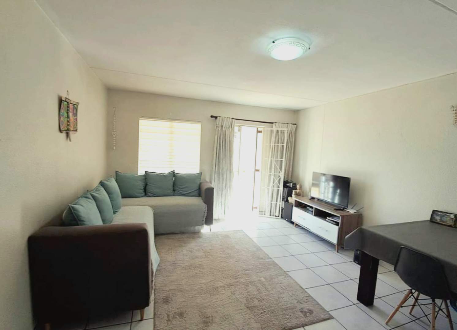 2 Bedroom Property for Sale in Oakdene Gauteng