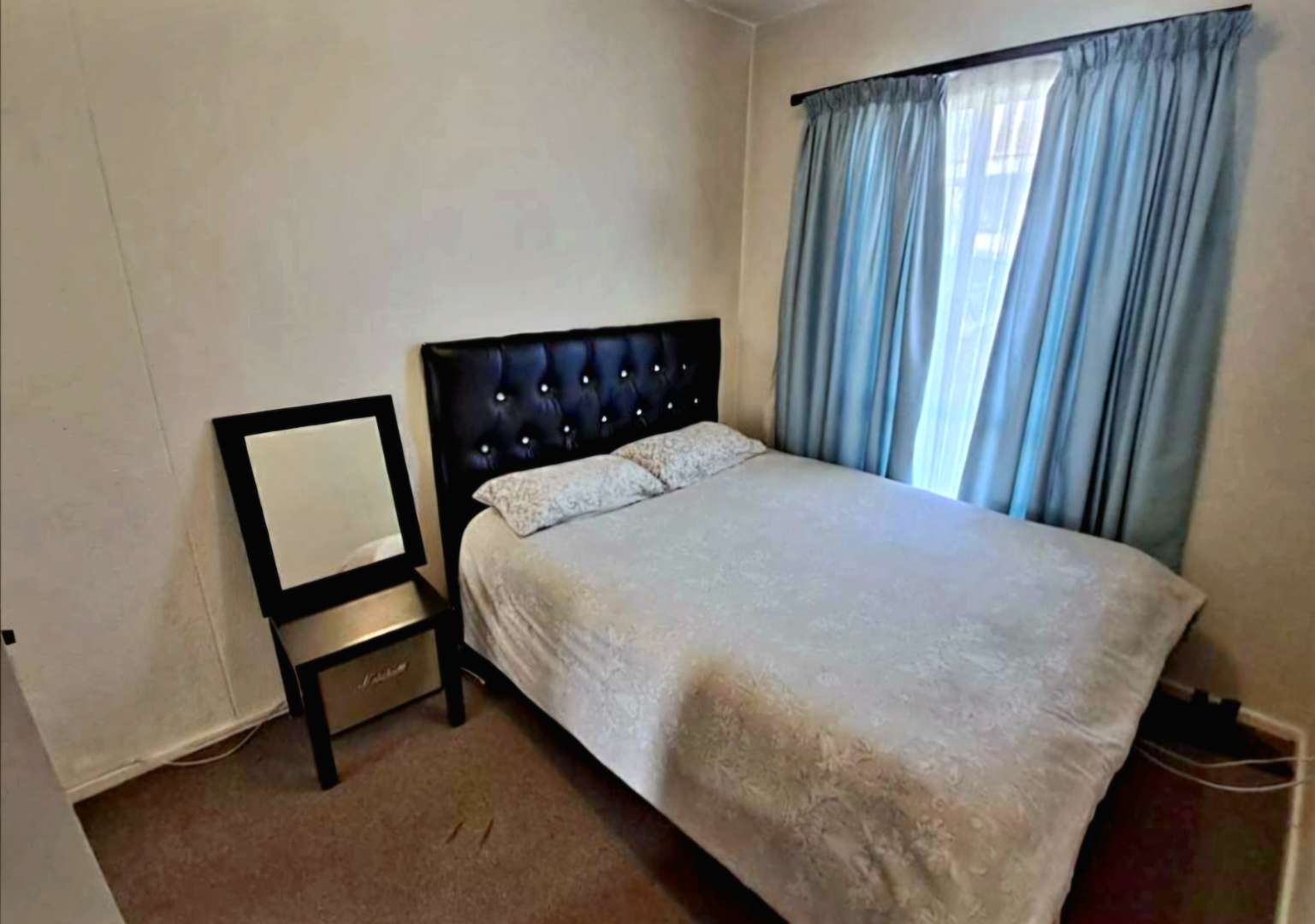 2 Bedroom Property for Sale in Oakdene Gauteng