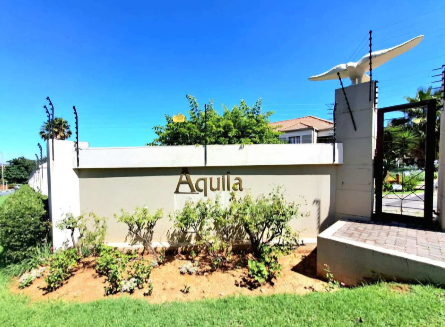 2 Bedroom Property for Sale in Oakdene Gauteng