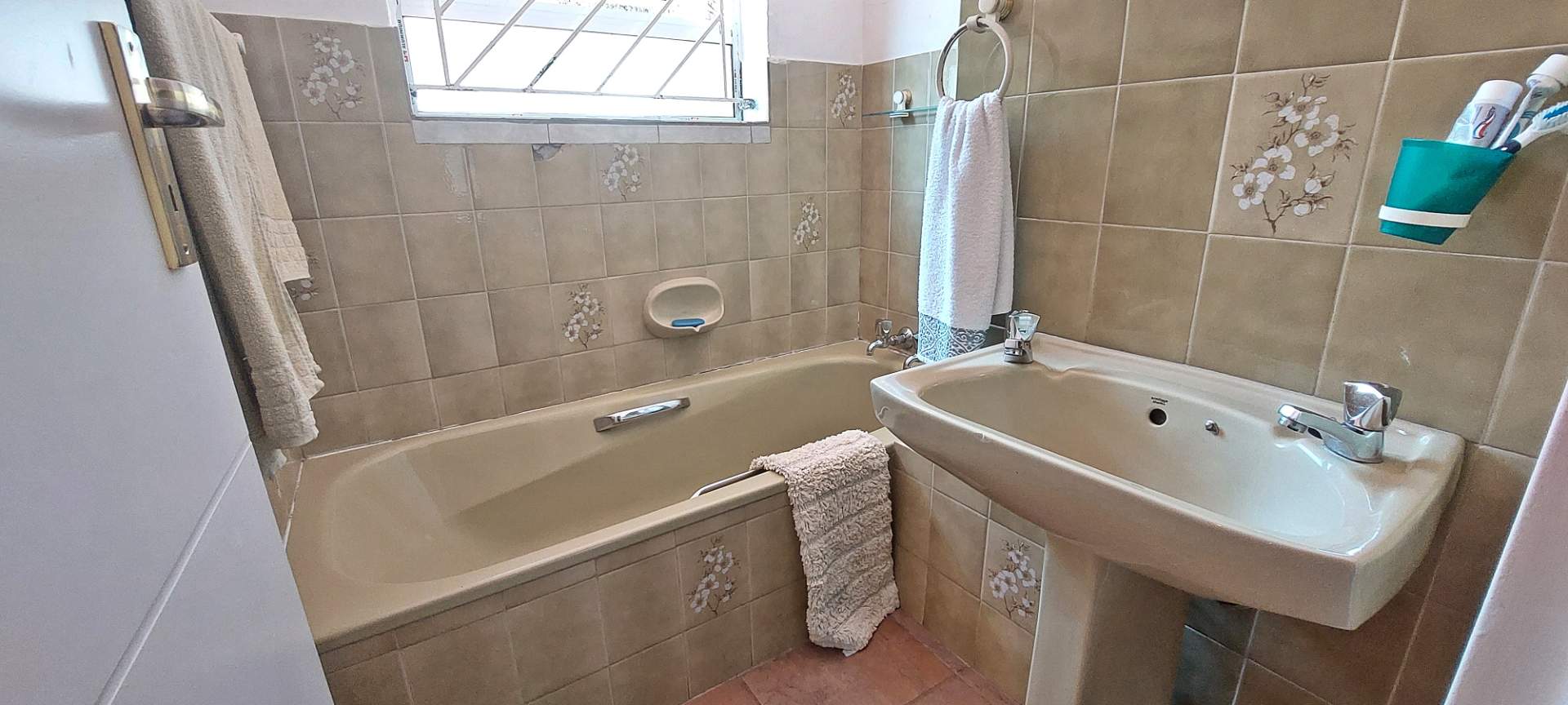 3 Bedroom Property for Sale in Brackendowns Gauteng