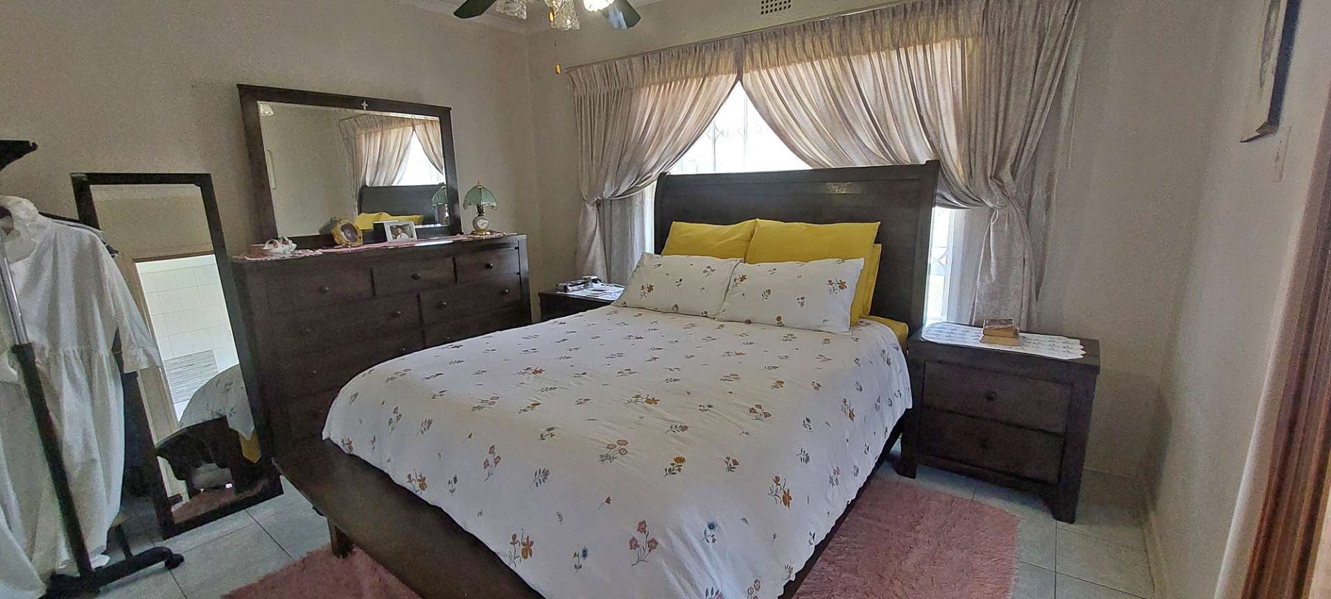 3 Bedroom Property for Sale in Brackendowns Gauteng