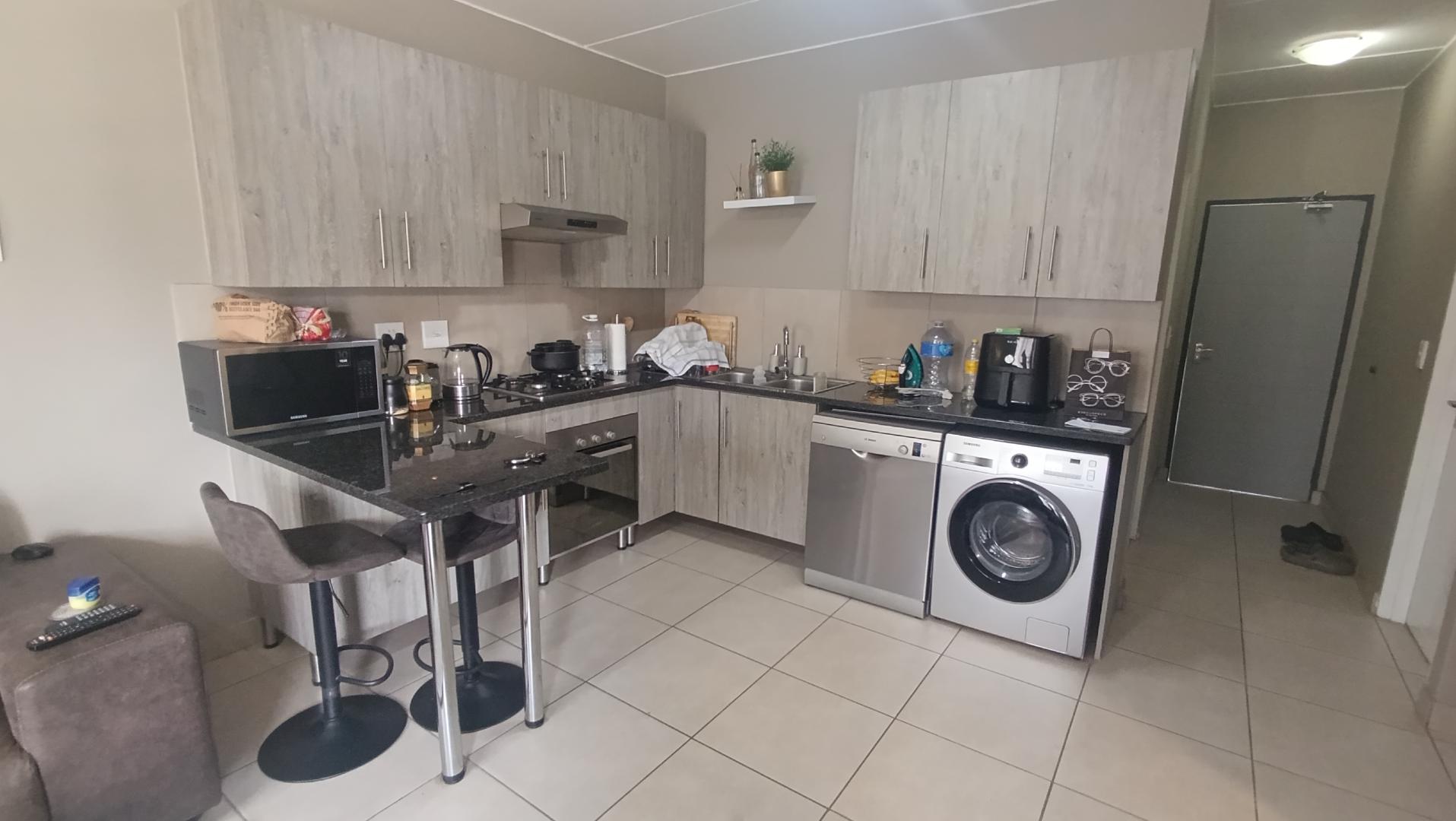 2 Bedroom Property for Sale in Glen Austin Gauteng