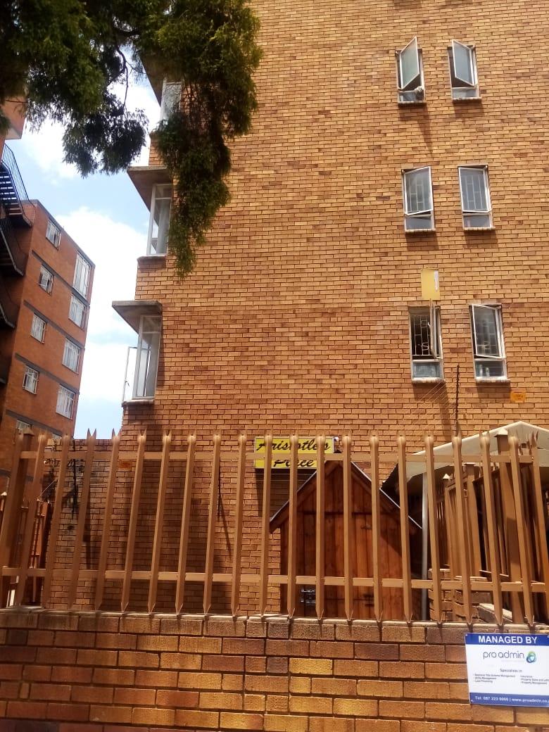 3 Bedroom Property for Sale in Sunnyside Gauteng