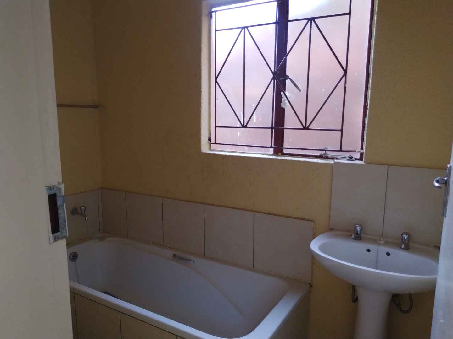 2 Bedroom Property for Sale in Soshanguve VV Gauteng