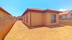 3 Bedroom Property for Sale in Soshanguve VV Gauteng