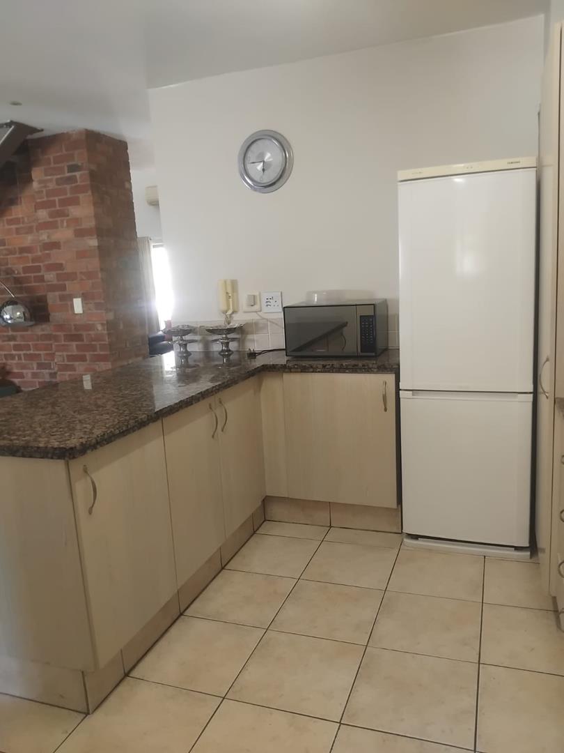 To Let 2 Bedroom Property for Rent in Morningside Gauteng