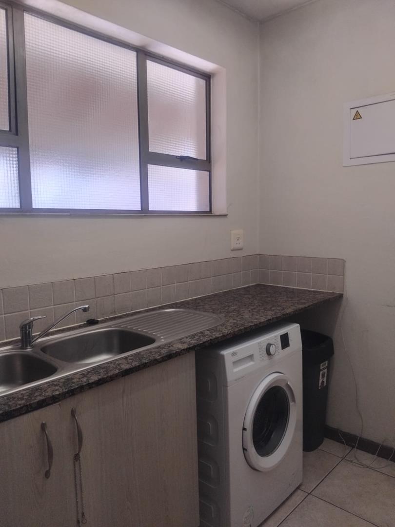 To Let 2 Bedroom Property for Rent in Morningside Gauteng