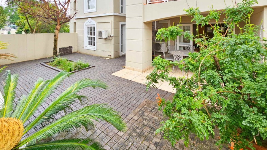 To Let 2 Bedroom Property for Rent in Sandown Gauteng