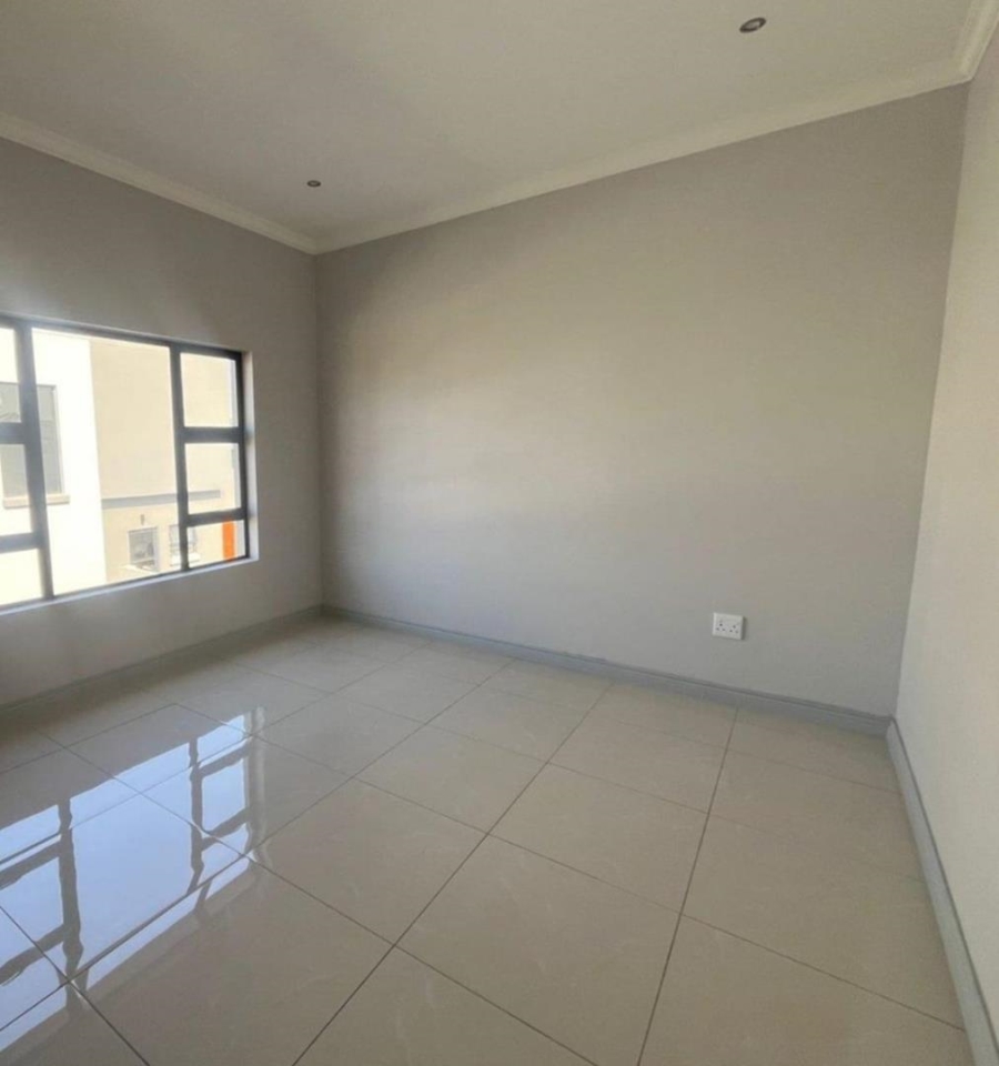 4 Bedroom Property for Sale in Six Fountains Residential Estate Gauteng