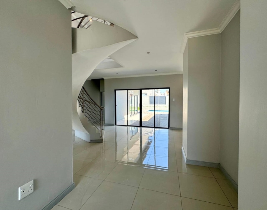 4 Bedroom Property for Sale in Six Fountains Residential Estate Gauteng