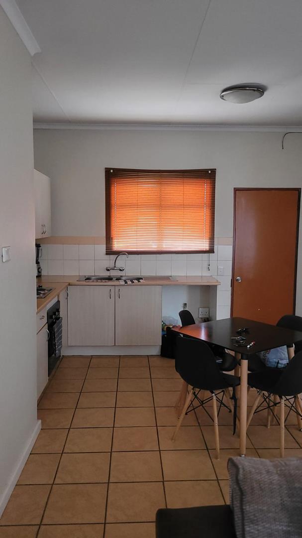 2 Bedroom Property for Sale in Die Wilgers Gauteng