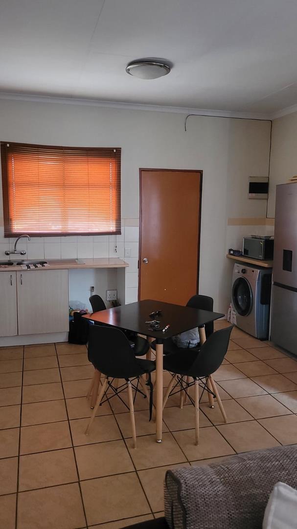 2 Bedroom Property for Sale in Die Wilgers Gauteng