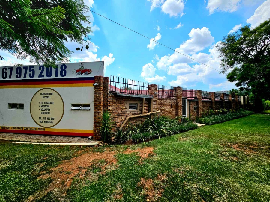 4 Bedroom Property for Sale in Rietfontein Gauteng